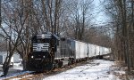 DDRV's RP-1 is approaching the Warren Street grade crossing